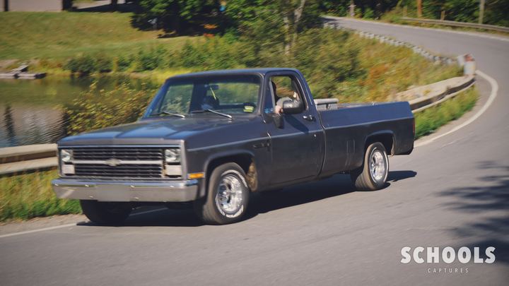 Gray/blue square body